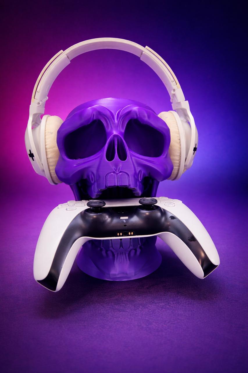 3D Printed Skull Headphone & Controller Holder – Gaming Desk Organizer Stand | Premium Matte Finish | Space Saving Gamer Setup Accessory (Purple)